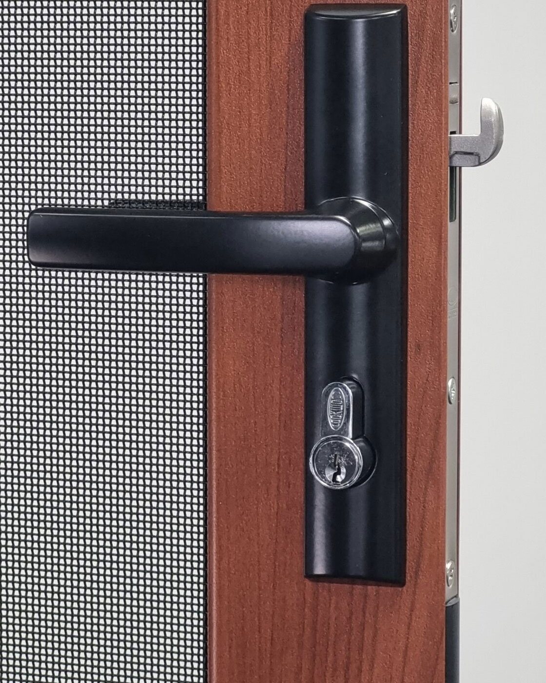 Lockwood 8654 parrot beak security screen door lock system